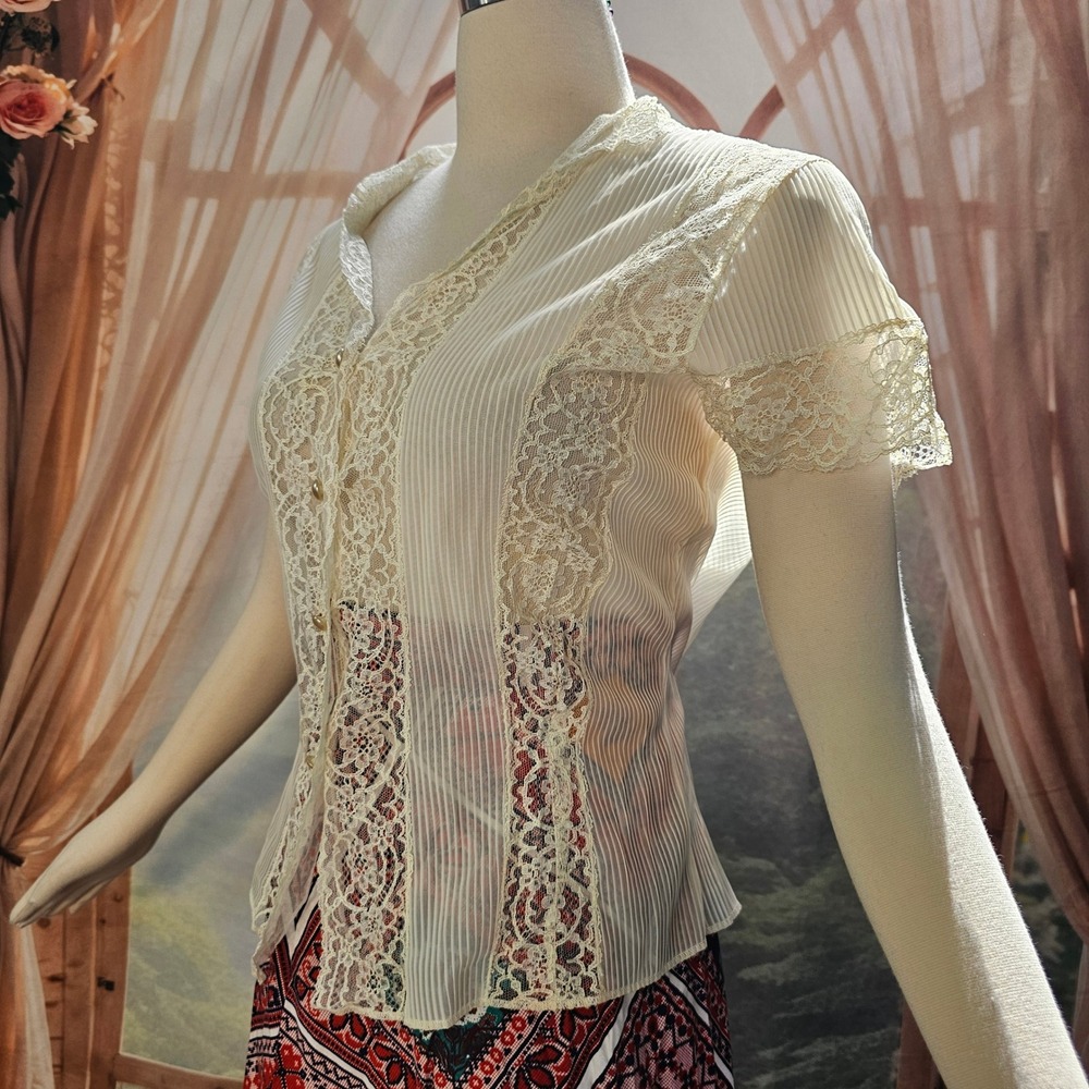 Vintage 1960's Jami Originals Ivory Lace Blouse Pearl Button Short Sleeve Top - Picture 12 of 14